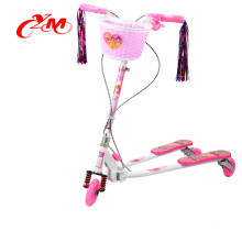 A venda quente de Alibaba caçoa &quot;trotinette&quot; s de / scooters de 3 rodas / presente de Natal caçoa scooters for sale